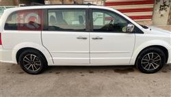 دودج جراند كارافان